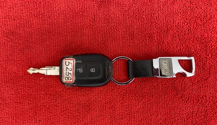 2018 Renault Kwid CLIMBER 1.0 AT, Petrol, Automatic, 42,920 km, Key Close Up