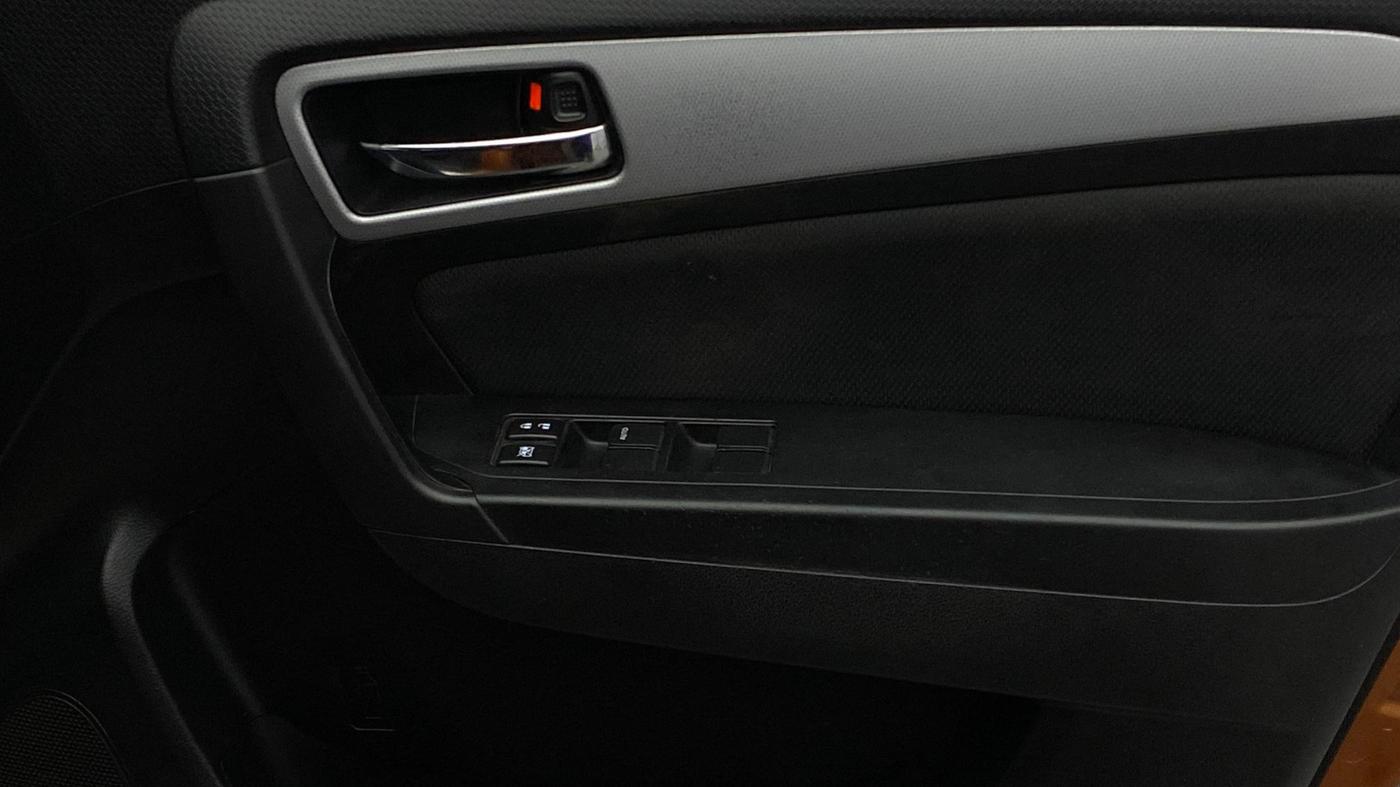 2020 Maruti Vitara Brezza ZXI, Petrol, Manual, 46,696 km, Driver Side Door Panels Control