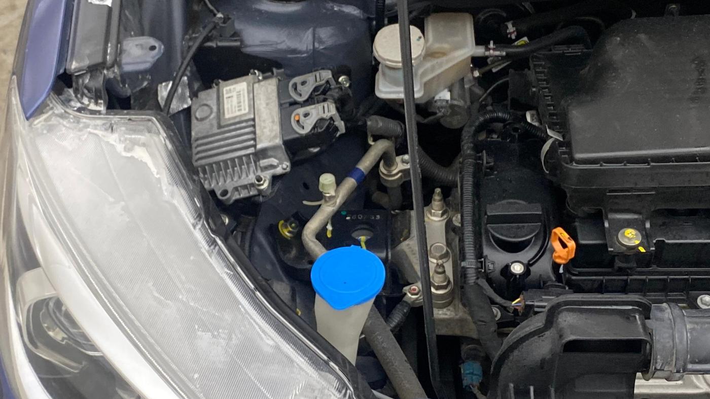 2023 Maruti Ertiga ZXI (O) CNG, CNG, Manual, 45,760 km, Engine View - Right