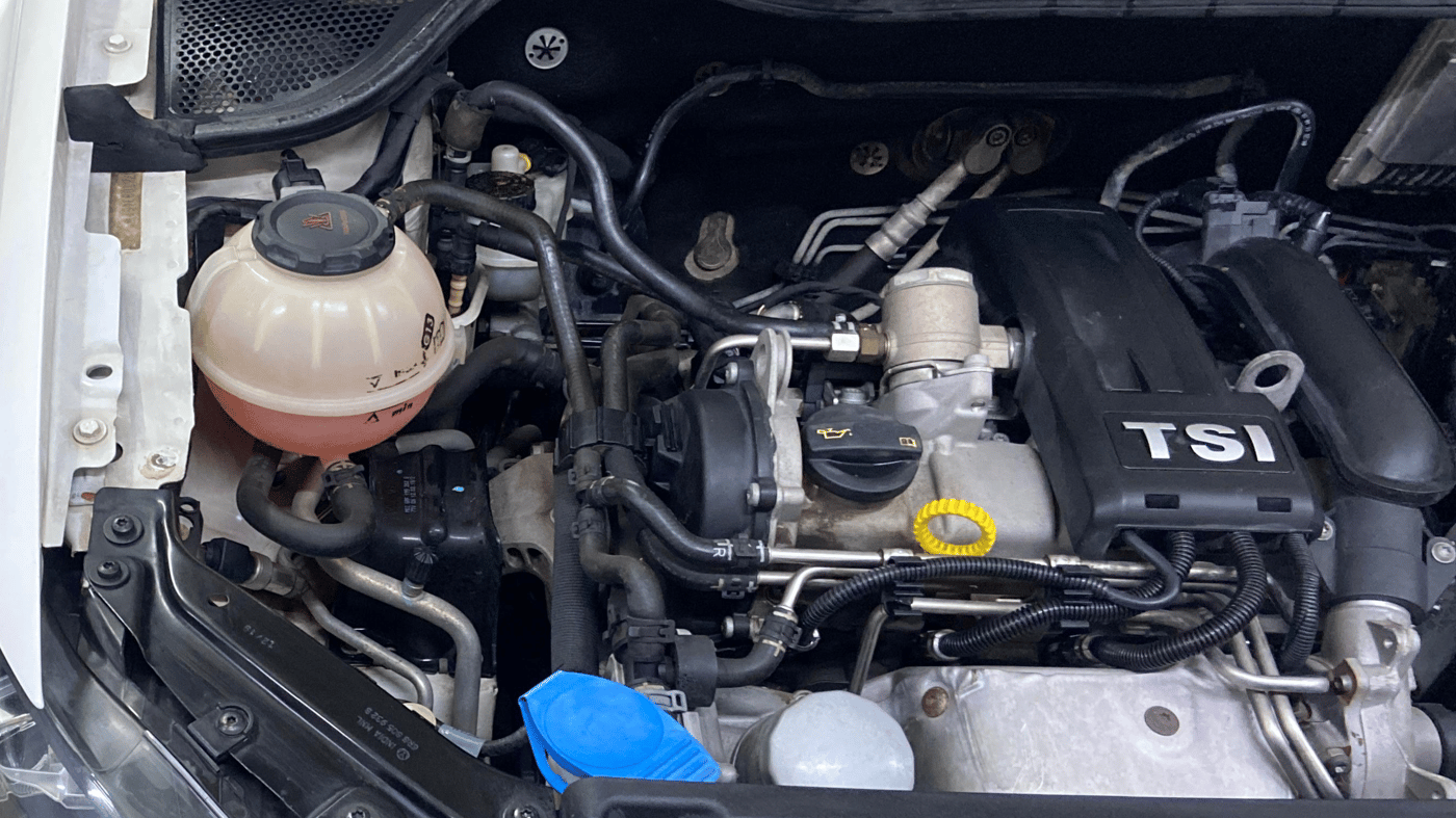 2019 Volkswagen Vento 1.2 TSI HIGHLINE PLUS AT, Petrol, Automatic, 98,151 km, Engine View - Right