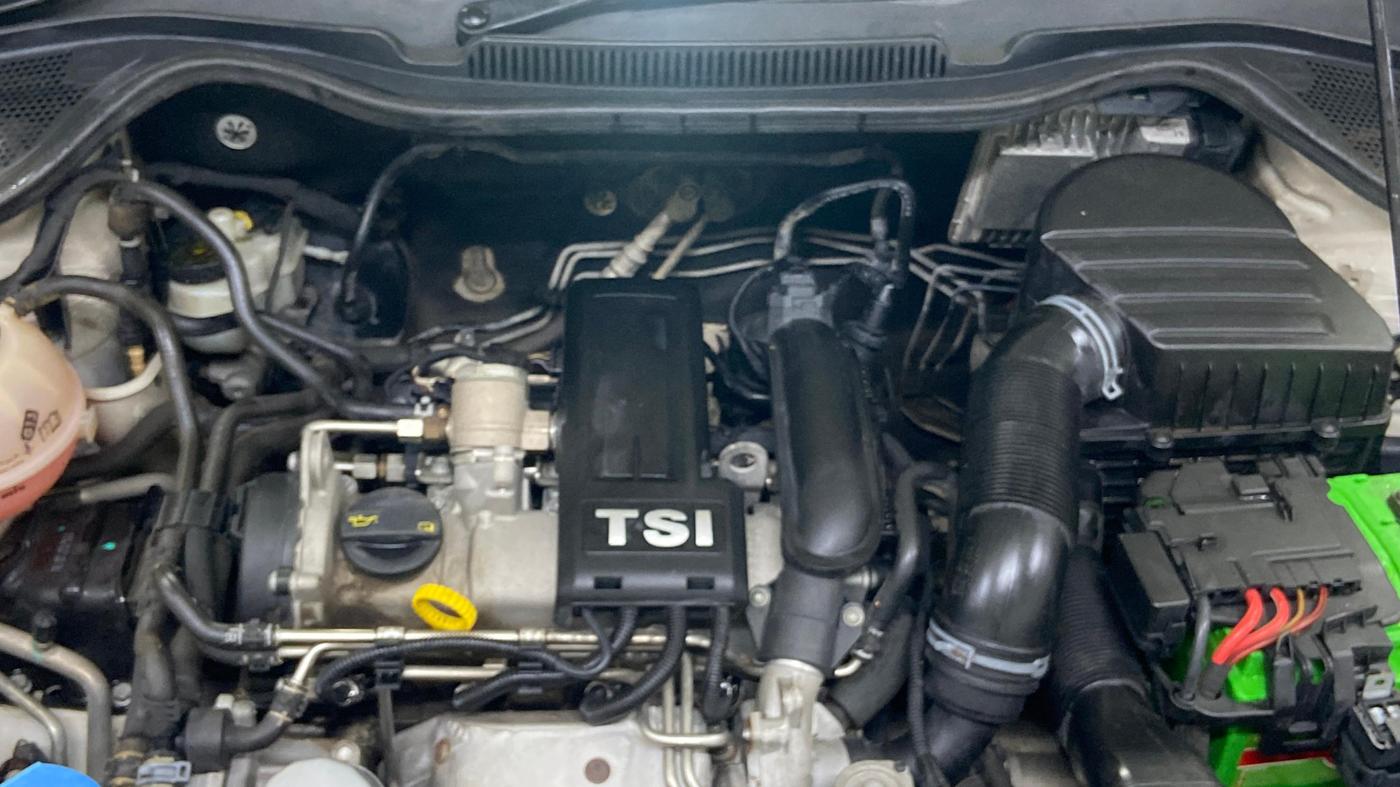 2019 Volkswagen Vento 1.2 TSI HIGHLINE PLUS AT, Petrol, Automatic, 98,151 km, Engine View