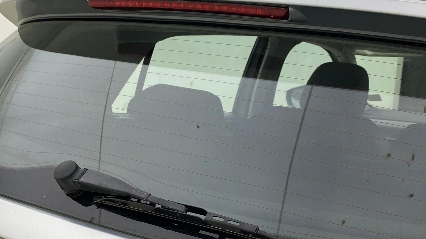 2022 Volkswagen TAIGUN TOPLINE 1.0 TSI AT, Petrol, Automatic, 44,841 km, Rear Wiper