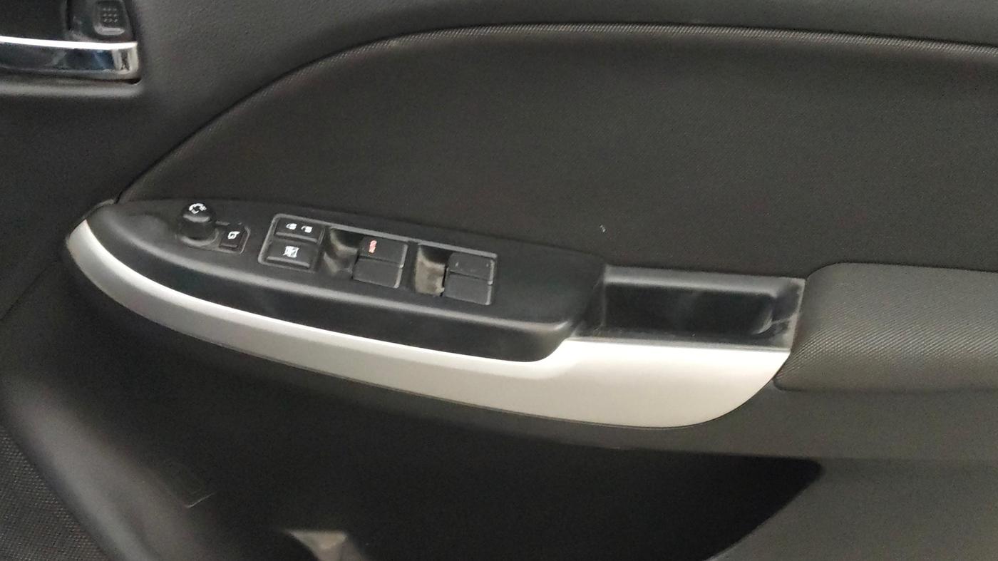 2019 Maruti Baleno DELTA PETROL 1.2, Petrol, Manual, 22,152 km, Driver Side Door Panels Control