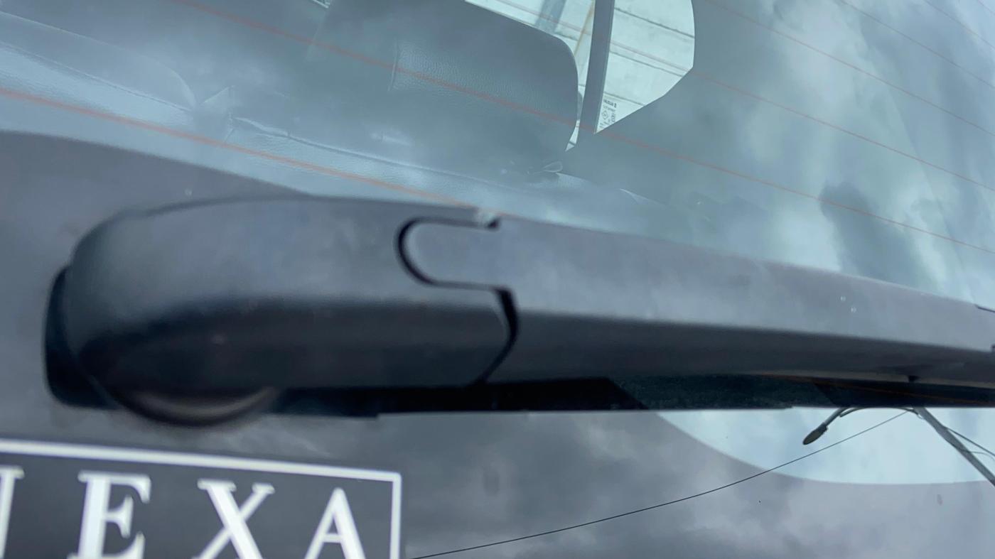 2024 Maruti IGNIS ZETA 1.2 AMT, Petrol, Automatic, 29,025 km, Rear Wiper