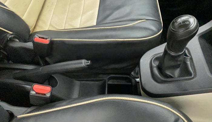 2020 Maruti New Wagon-R LXI CNG 1.0 L, CNG, Manual, 66,997 km, Gear Lever