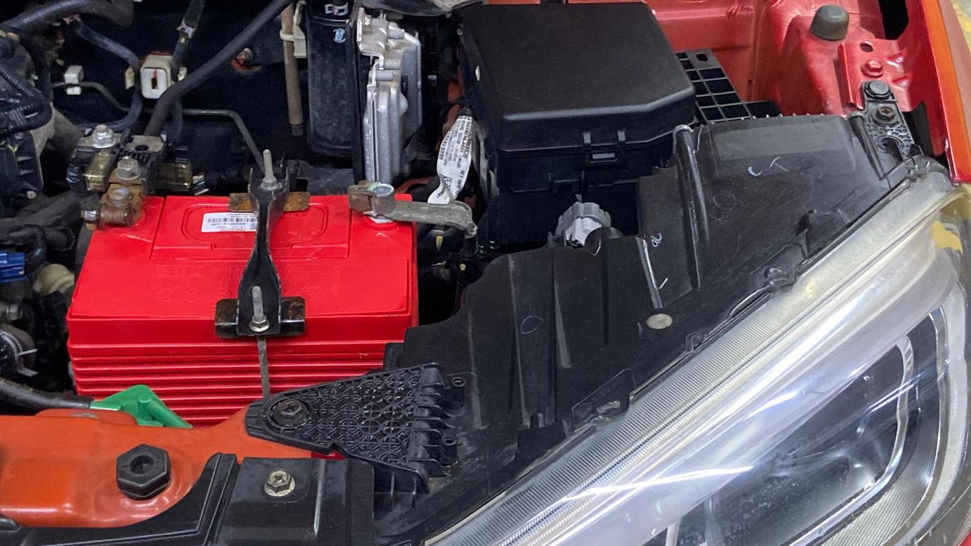 2021 Maruti Vitara Brezza VXI, Petrol, Manual, 51,440 km, Engine View - Left