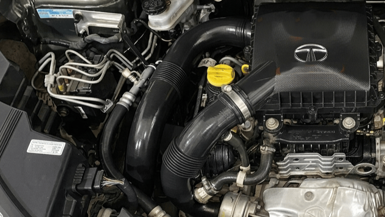 2022 Tata NEXON XZA PLUS (HS) PETROL, Petrol, Automatic, 41,041 km, Engine View - Right