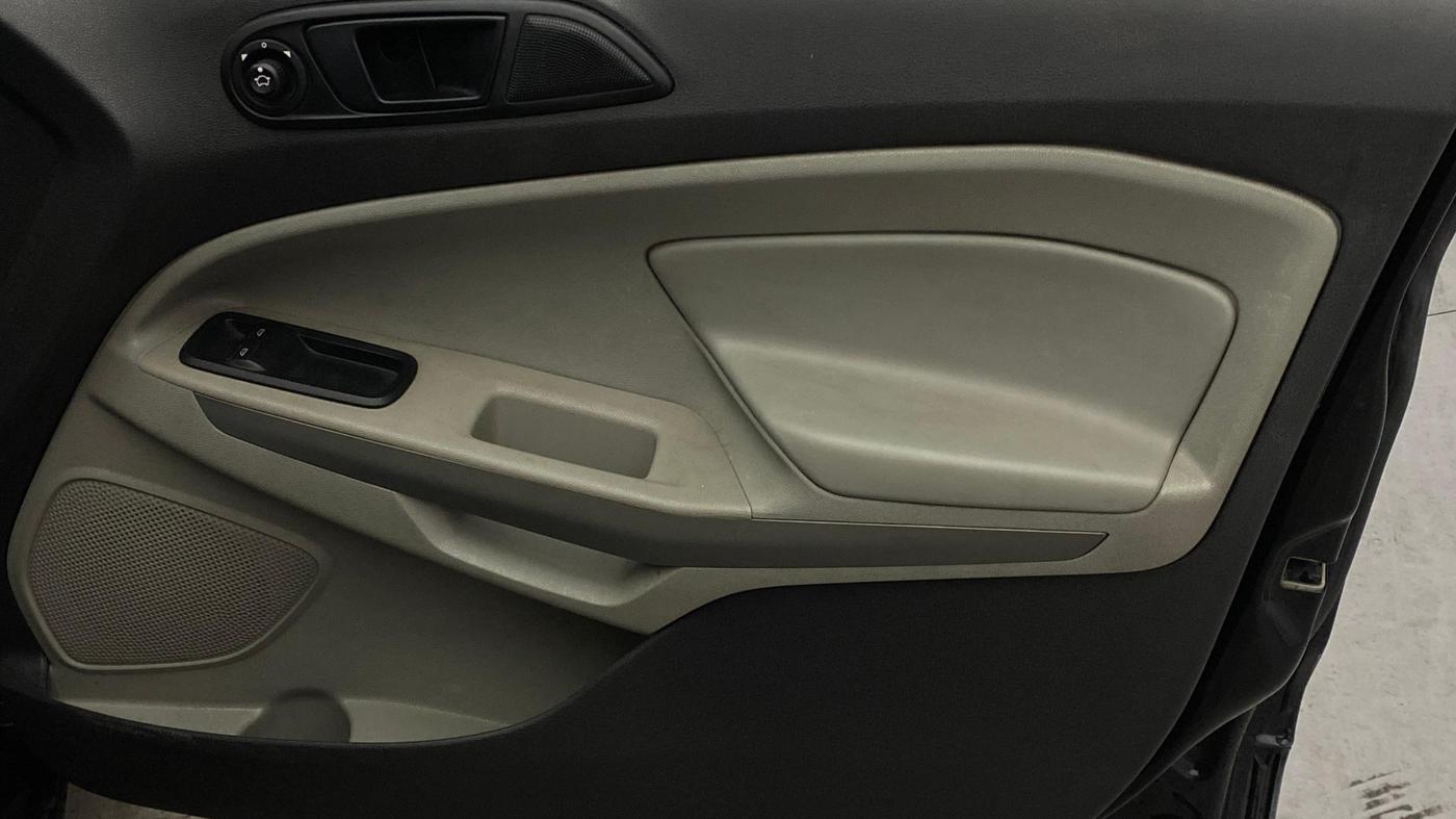 2014 Ford Ecosport AMBIENTE 1.5L DIESEL, Diesel, Manual, 73,203 km, Driver Side Door Panels Control