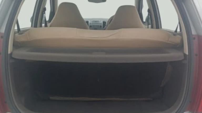 2013 Hyundai i10 SPORTZ 1.1, Petrol, Manual, 18,864 km, Boot Inside