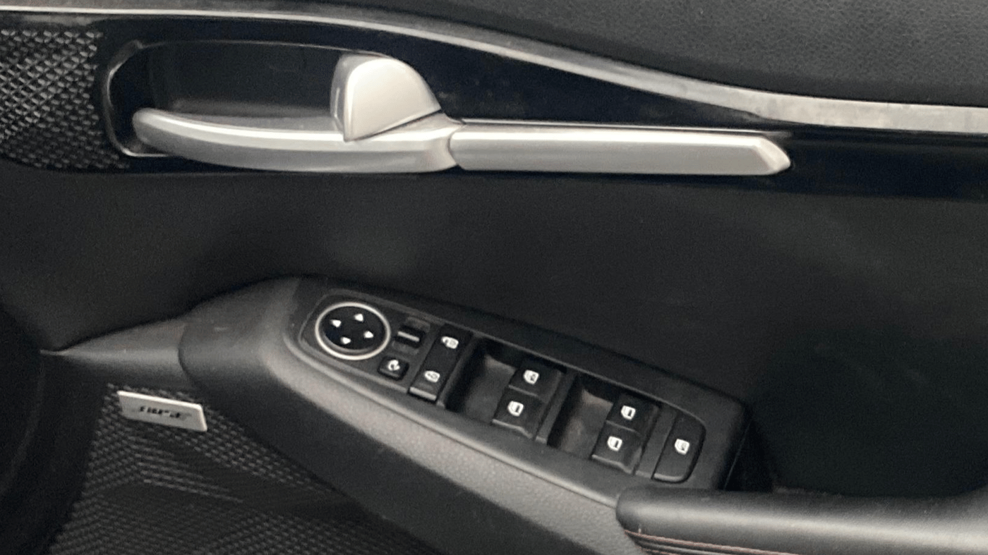 2020 KIA SELTOS GTX PLUS DCT 1.4 PETROL, Petrol, Automatic, 85,426 km, Driver Side Door Panels Control