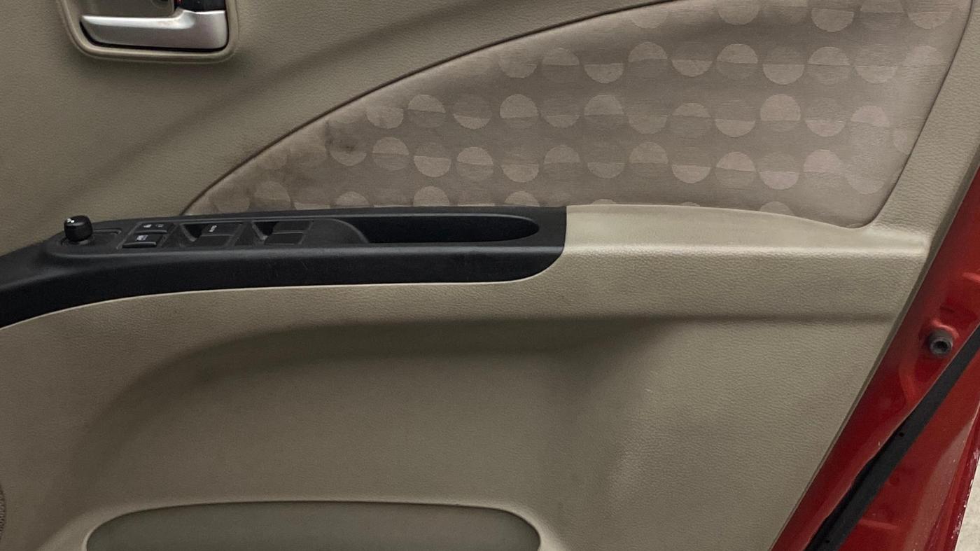 2015 Maruti Celerio ZXI AMT, Petrol, Automatic, 57,240 km, Driver Side Door Panels Control