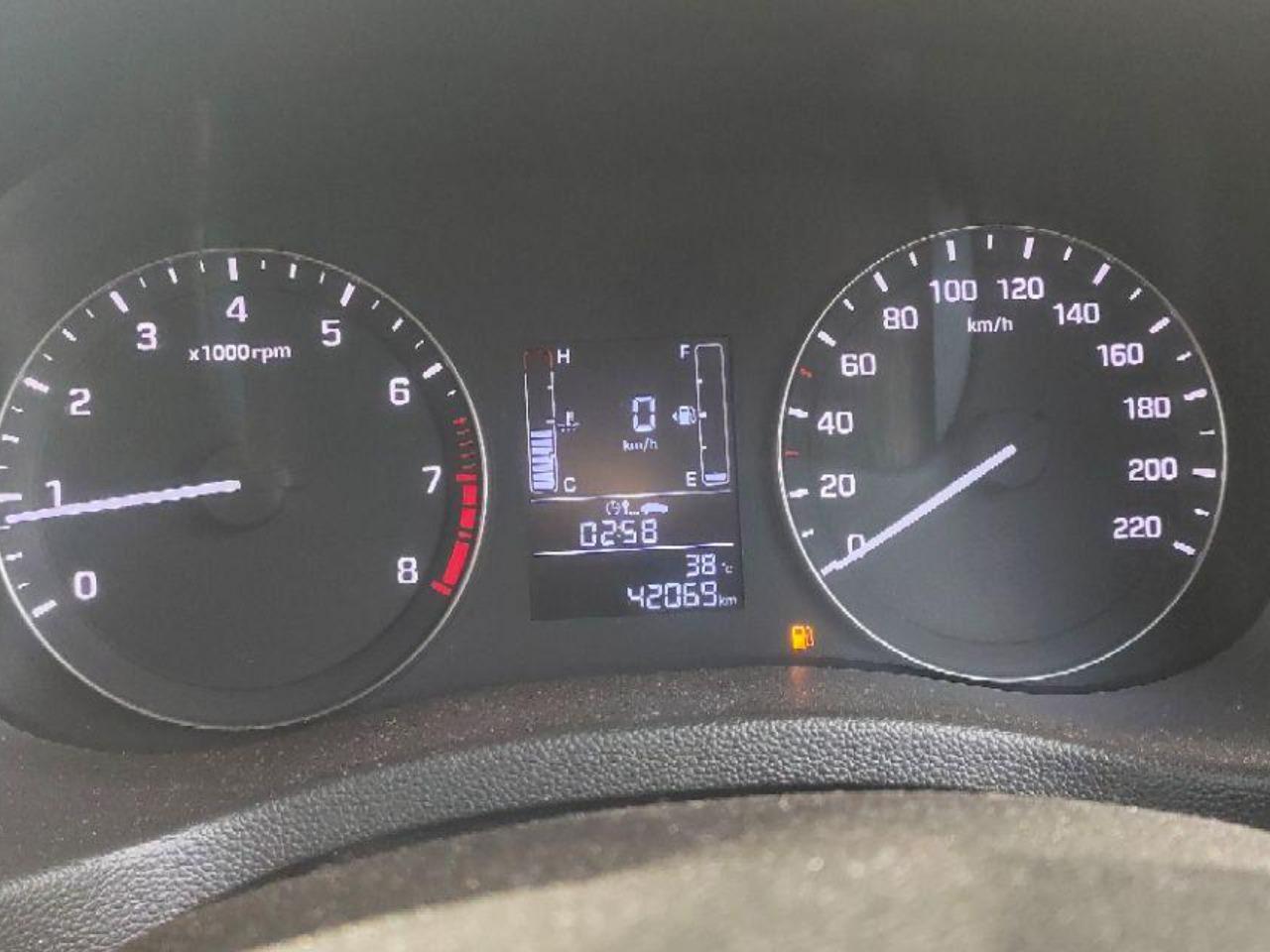 2015 Hyundai Creta SX PLUS 1.6 PETROL, Petrol, Manual, 42,069 km, Odometer Image