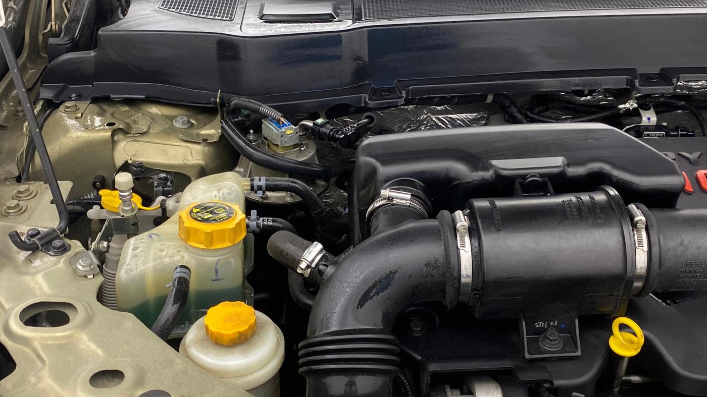 2022 Tata Harrier XZA PLUS 2.0L KAZIRANGA, Diesel, Automatic, 77,568 km, Engine View - Right