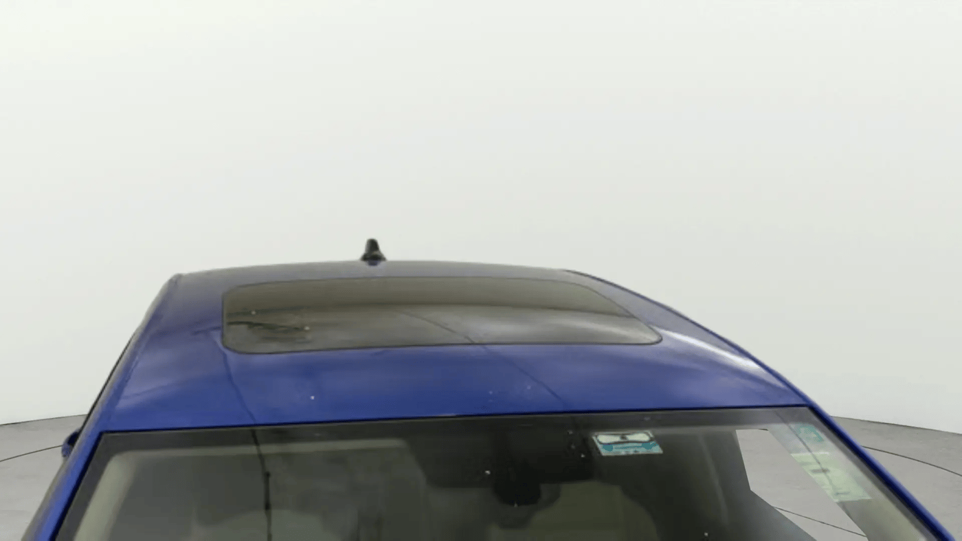 2022 Volkswagen VIRTUS TOPLINE TSI 1.0 MT, Petrol, Manual, 84,819 km, Moonroof/ Sunroof