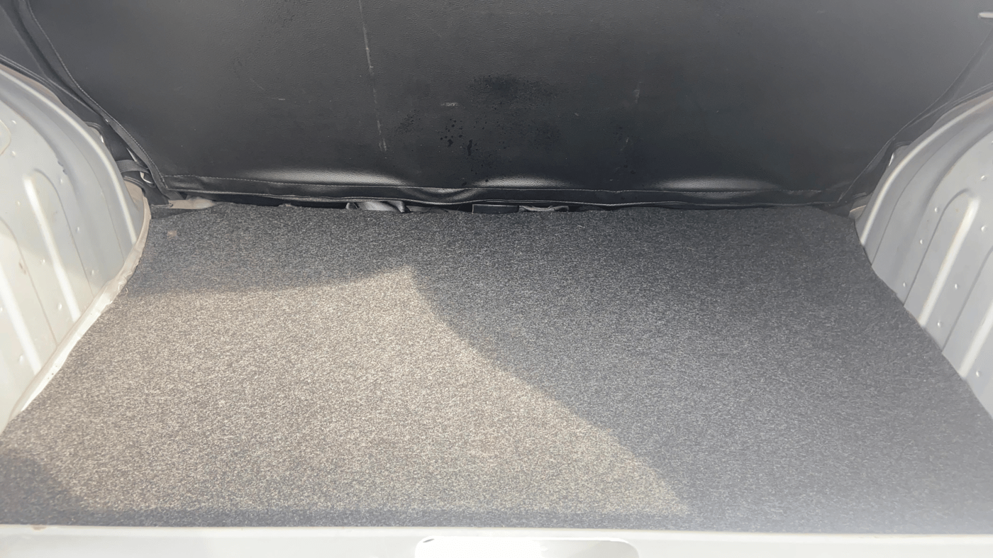 2019 Renault Kwid RXT 1.0 (O), Petrol, Manual, 1,23,933 km, Boot Inside