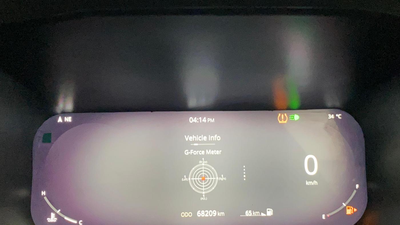 2024 Tata Safari PURE (O), Diesel, Manual, 68,201 km, Odometer Image