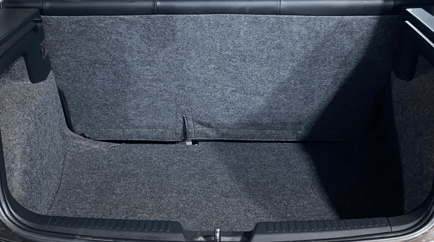 2018 Volkswagen Polo TRENDLINE 1.0L, Petrol, Manual, 40,331 km, Boot Inside