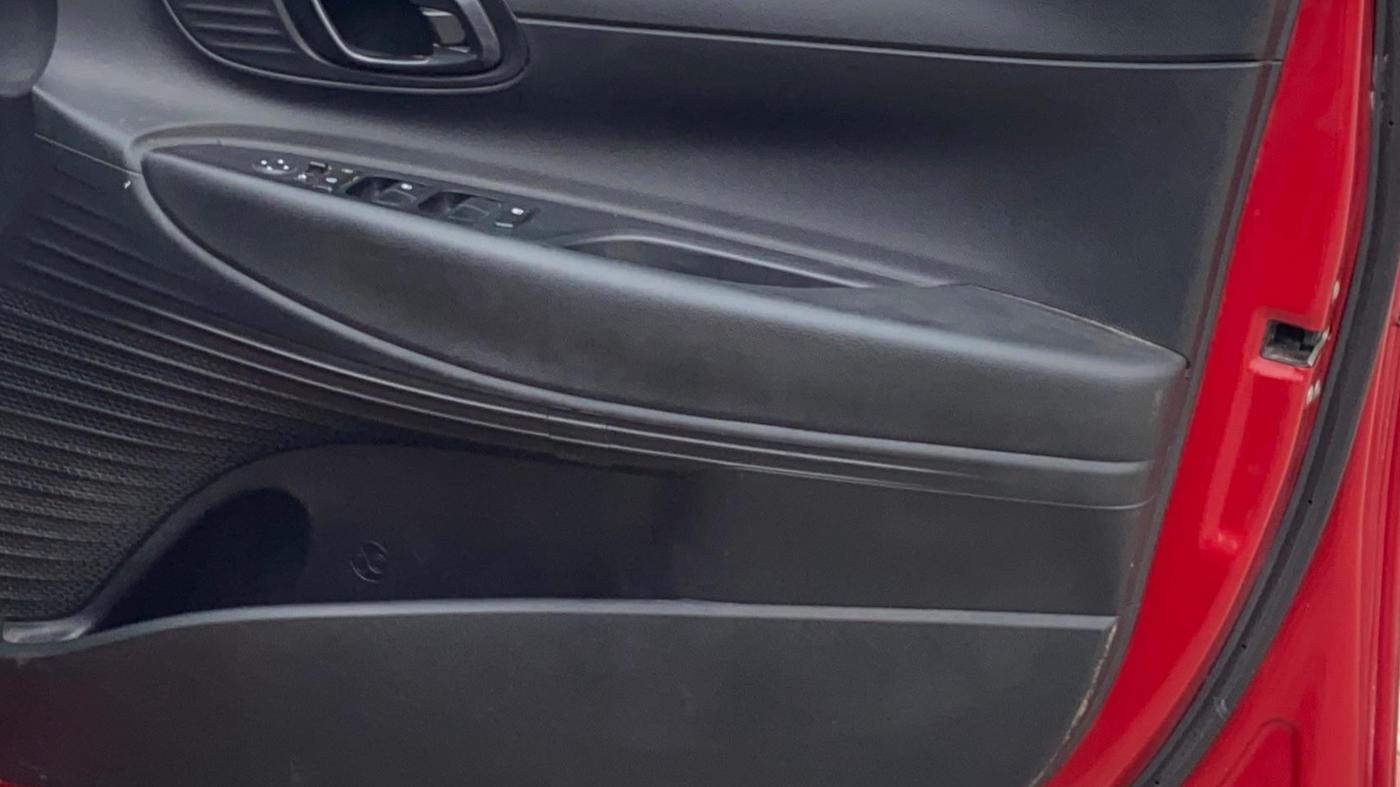 2021 Hyundai NEW I20 SPORTZ 1.2 AT, Petrol, Automatic, 97,518 km, Driver Side Door Panels Control