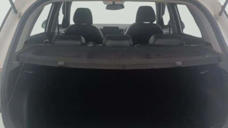 2024 Hyundai VENUE SX 1.2 PETROL, Petrol, Manual, 20,652 km, Boot Inside