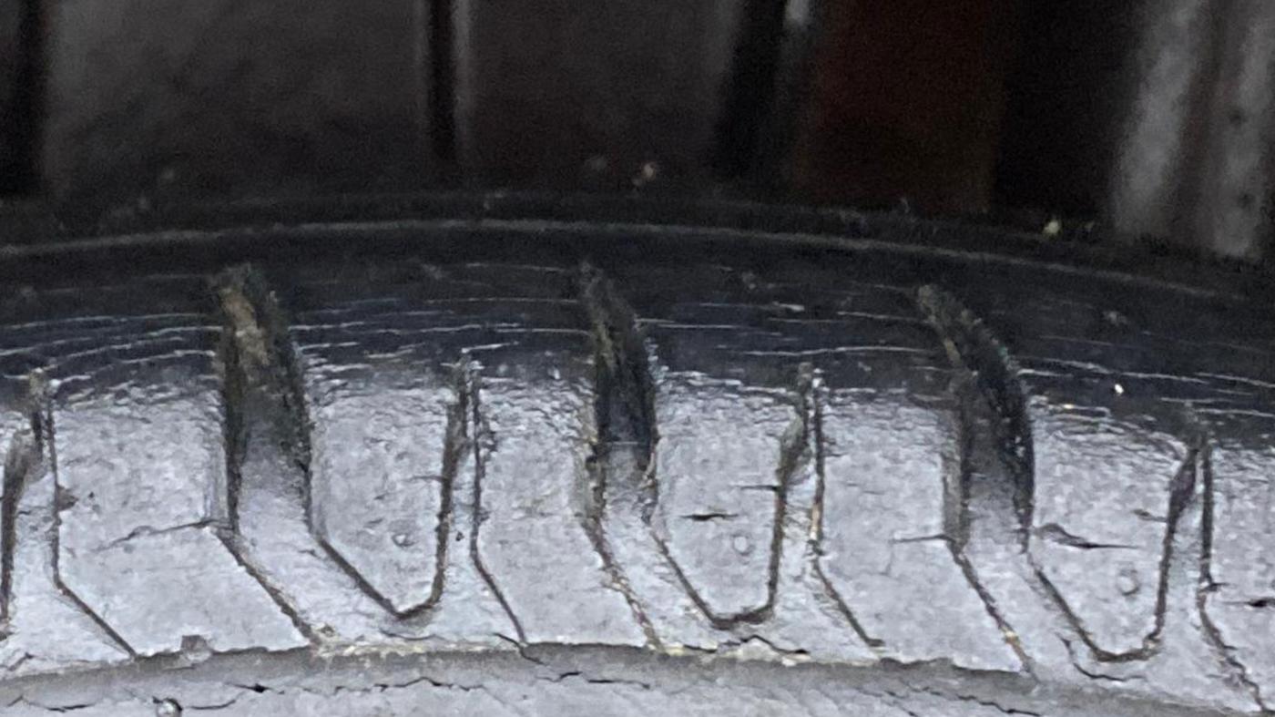 2019 Maruti Dzire ZXI AMT, Petrol, Automatic, 70,413 km, Left Rear Tyre Tread