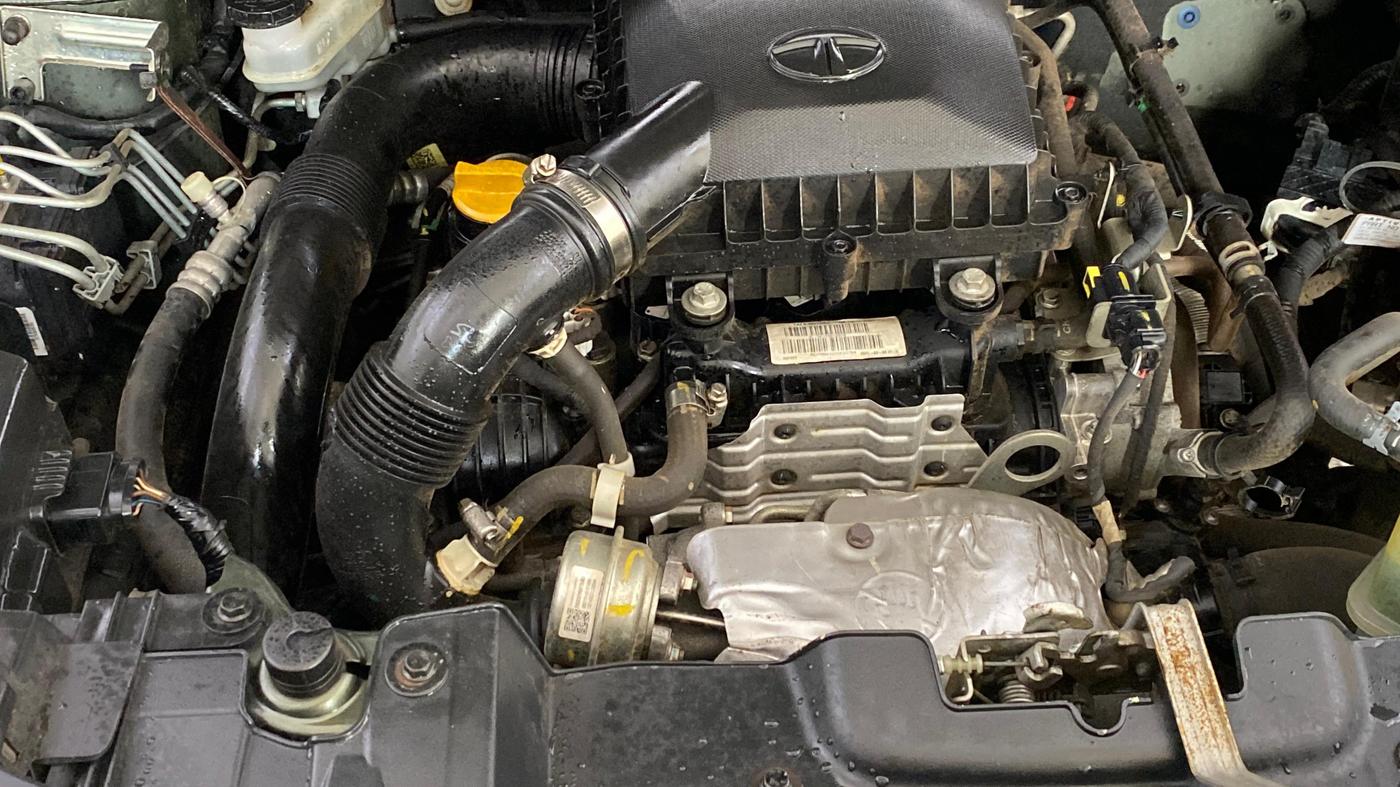2021 Tata NEXON XM PETROL, Petrol, Manual, 27,496 km, Engine View - Right