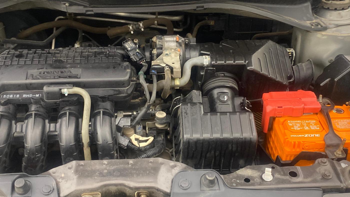 2015 Honda Amaze 1.2L I-VTEC S, Petrol, Manual, 45,722 km, Engine View - Left