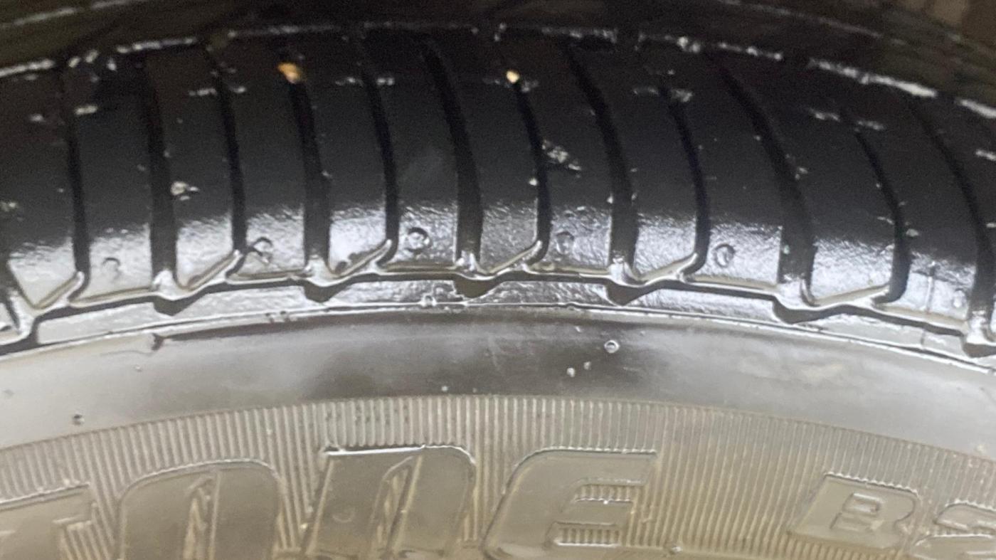 2022 Tata TIAGO NRG XZ AMT, Petrol, Automatic, 20,514 km, Right Front Tyre Tread