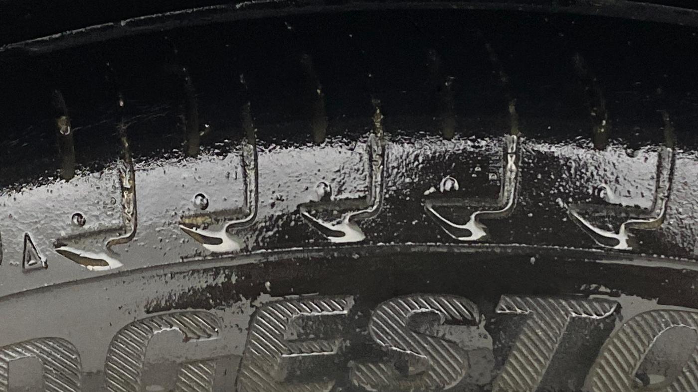2018 Maruti IGNIS ZETA 1.2 AMT, Petrol, Automatic, 40,988 km, Left Rear Tyre Tread