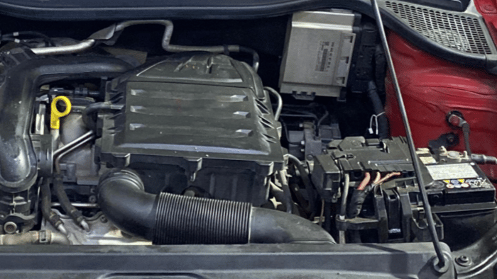 2022 Volkswagen Polo HIGHLINE PLUS 1.0L TSI, Petrol, Manual, 25,826 km, Engine View - Left
