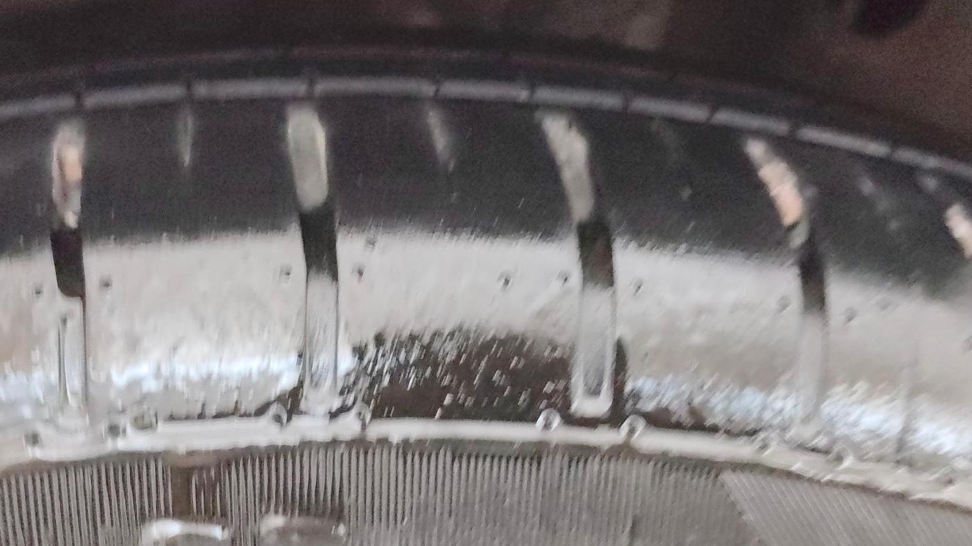 2018 Maruti Dzire ZXI AMT, Petrol, Automatic, 52,896 km, Left Front Tyre Tread