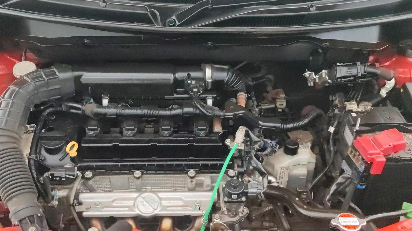 2022 Maruti Swift ZXI AMT, Petrol, Automatic, 21,952 km, Engine View