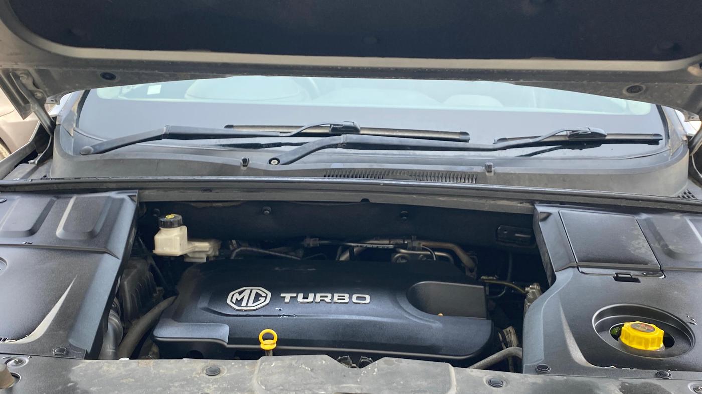 2021 MG HECTOR PLUS STYLE 2.0 DIESEL TURBO MT 7-STR, Diesel, Manual, 62,425 km, Engine View