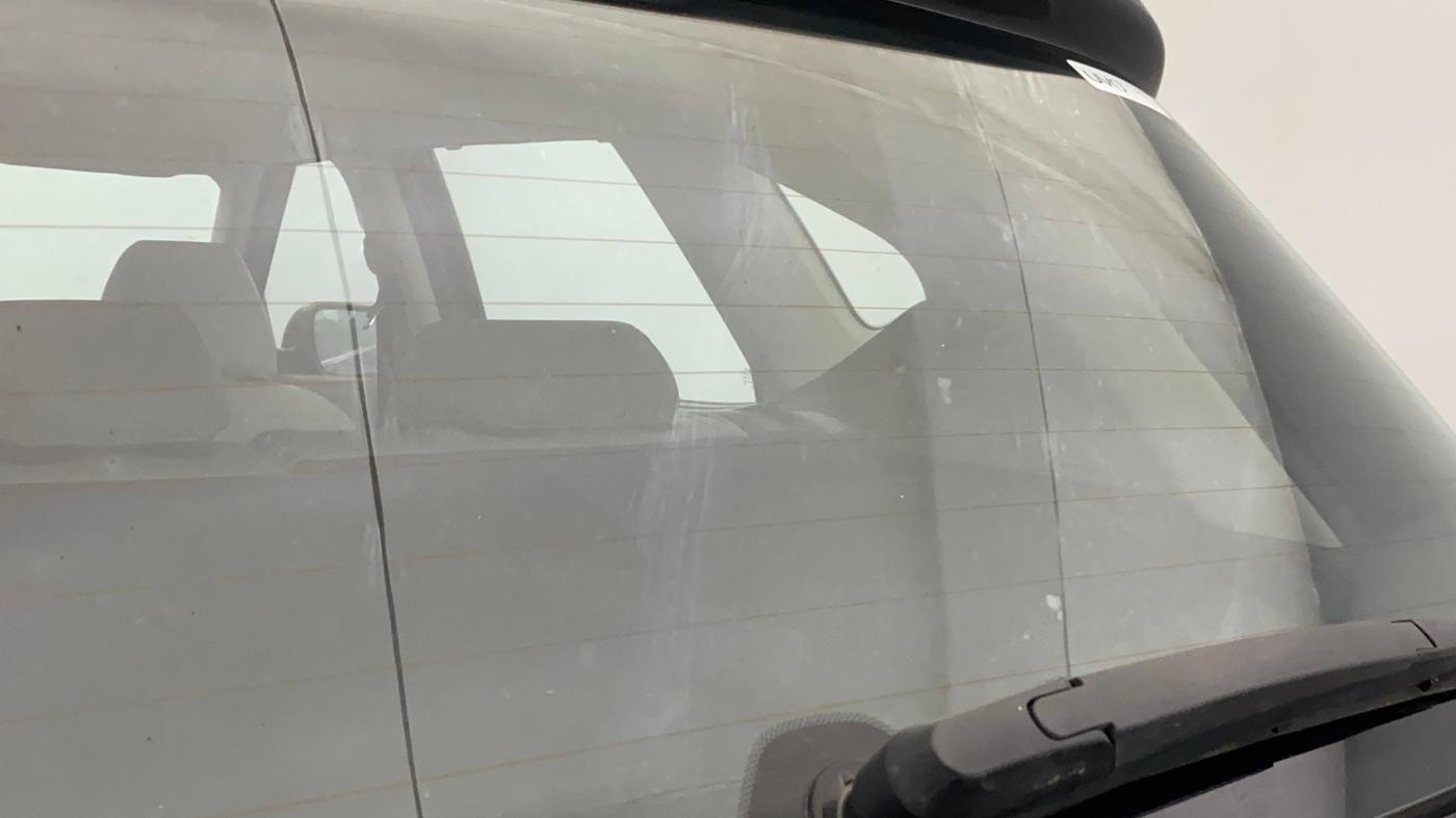 2021 KIA SELTOS HTX 1.5 PETROL, Petrol, Manual, 1,09,542 km, Rear Wiper