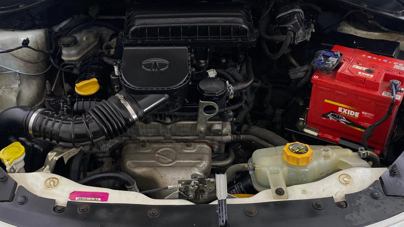 2018 Tata Tiago XT PETROL, Petrol, Manual, 22,439 km, Engine View