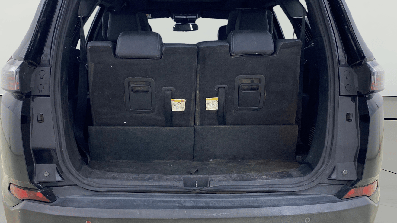 2023 Tata Safari XZA PLUS O DARK EDITION, Diesel, Automatic, 80,409 km, Boot Inside