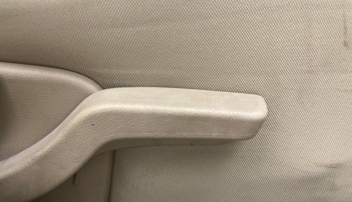 2017 Honda Amaze 1.2L I-VTEC S OPT, Petrol, Manual, 69,706 km, Driver Side Adjustment Panel