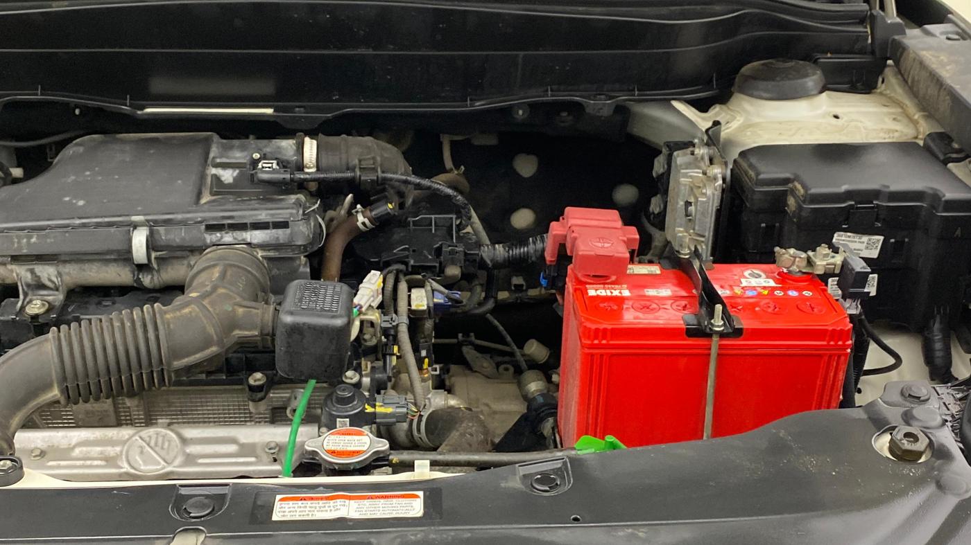 2023 Maruti Grand Vitara ALPHA SMART HYBRID AT, Petrol, Automatic, 1,24,028 km, Engine View - Left