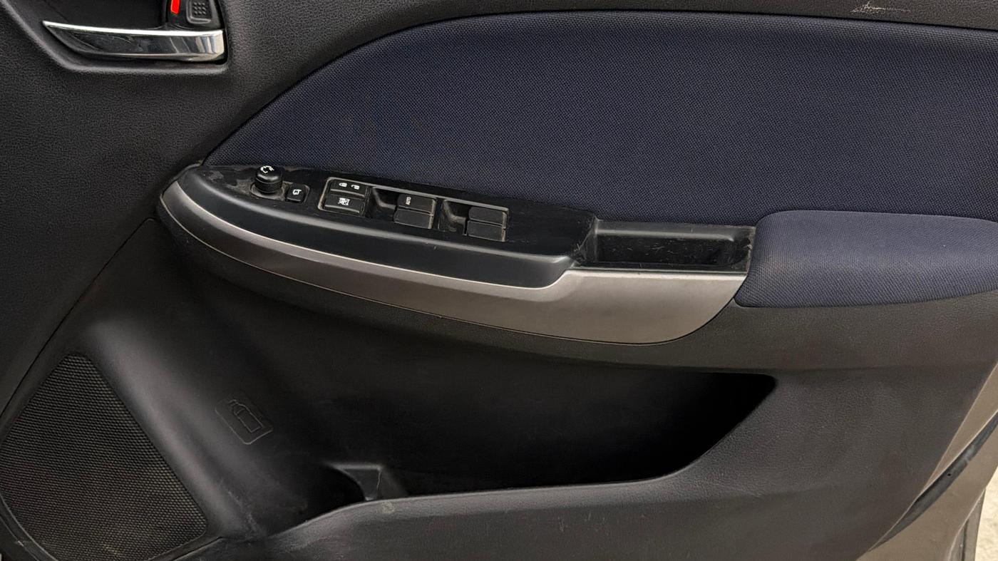 2020 Maruti Baleno DELTA PETROL 1.2, Petrol, Manual, 52,578 km, Driver Side Door Panels Control