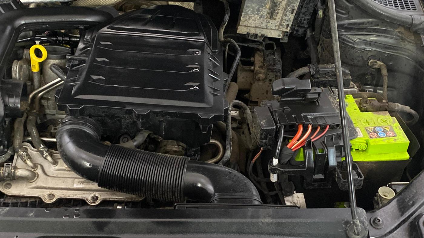2021 Volkswagen Vento HIGHLINE PLUS 1.0L TSI AT, Petrol, Automatic, 35,599 km, Engine View - Left