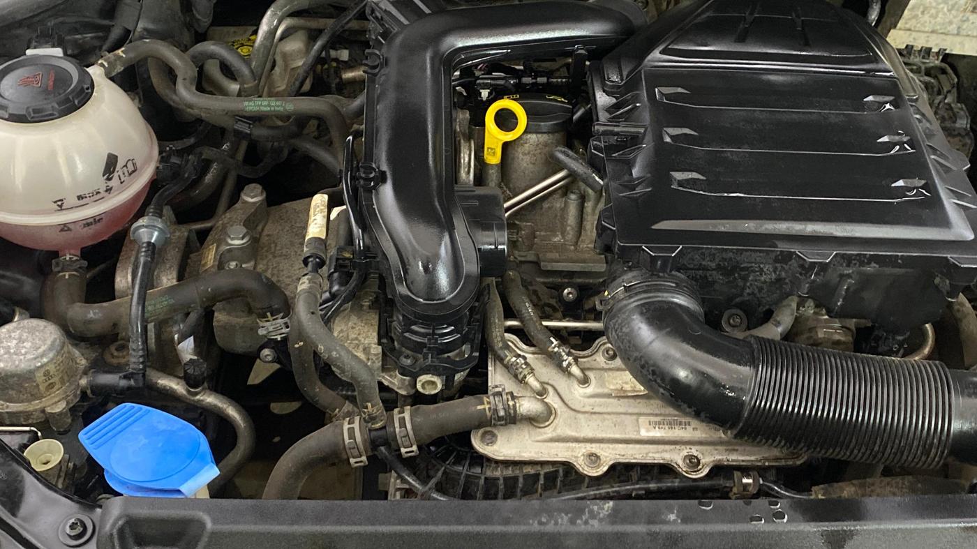 2021 Volkswagen Vento HIGHLINE PLUS 1.0L TSI AT, Petrol, Automatic, 35,599 km, Engine View - Right