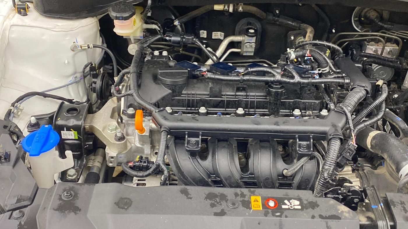 2025 Hyundai NEW I20 SPORTZ 1.2 IVT, Petrol, Automatic, 11,421 km, Engine View - Right