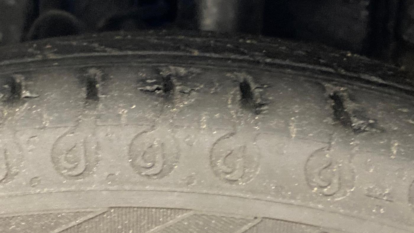 2024 Tata Tiago  XZA Plus CNG, CNG, Automatic, 32,966 km, Left Front Tyre Tread