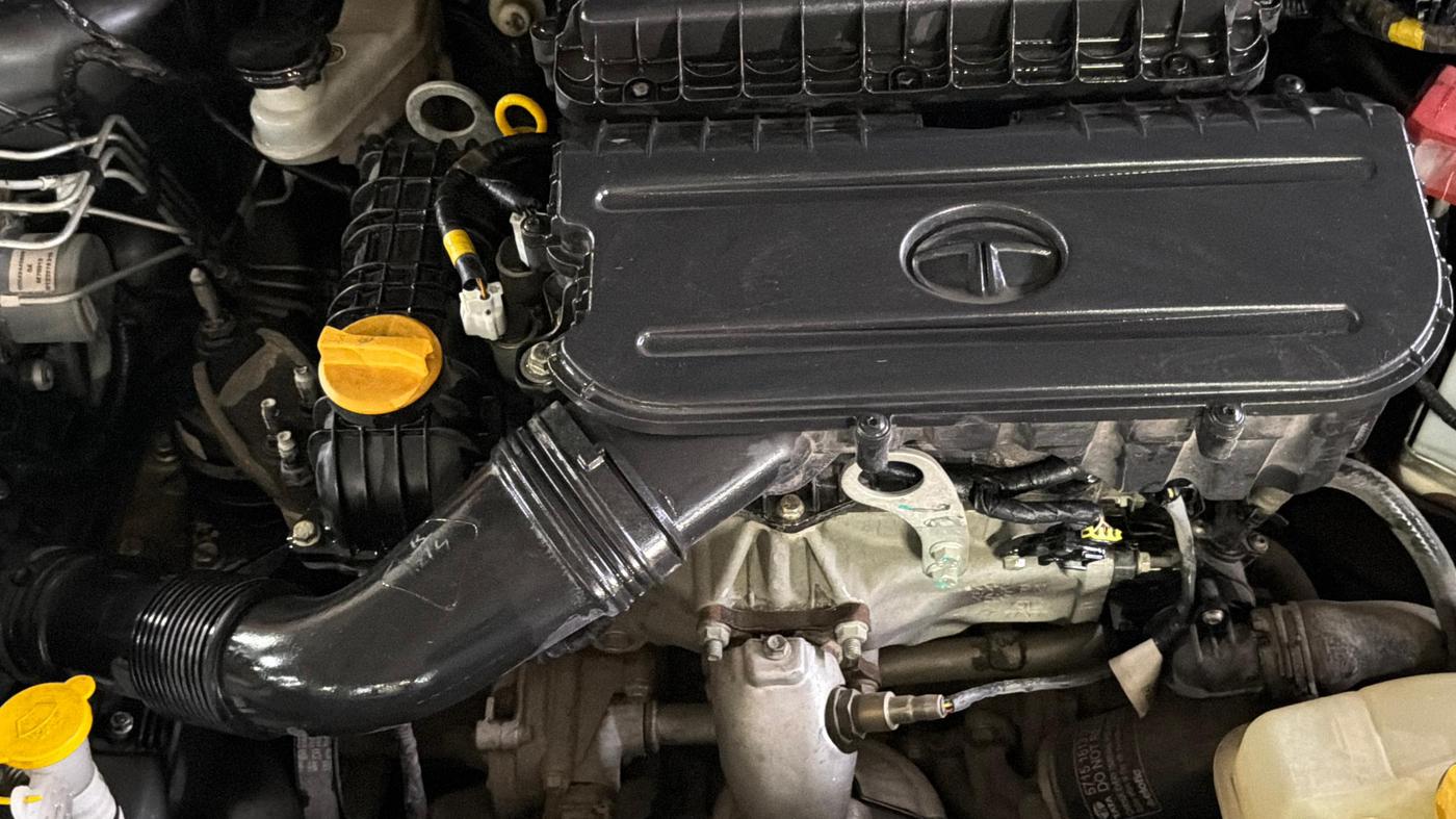 2023 Tata TIGOR XZ PLUS PETROL, Petrol, Manual, 23,847 km, Engine View - Right