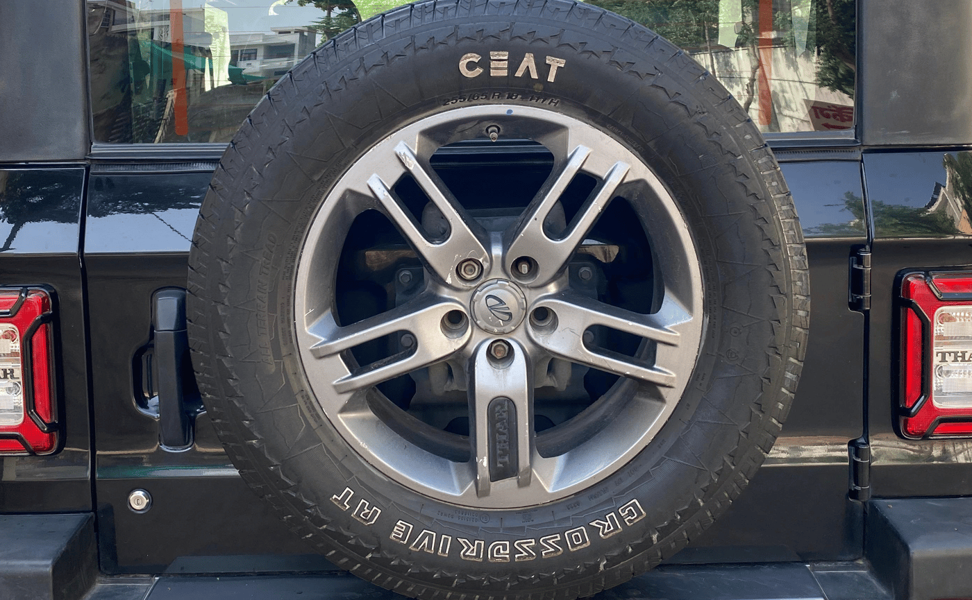 2021 Mahindra Thar LX HT PETROL 4WD MT, Petrol, Manual, 38,768 km, Spare Tyre