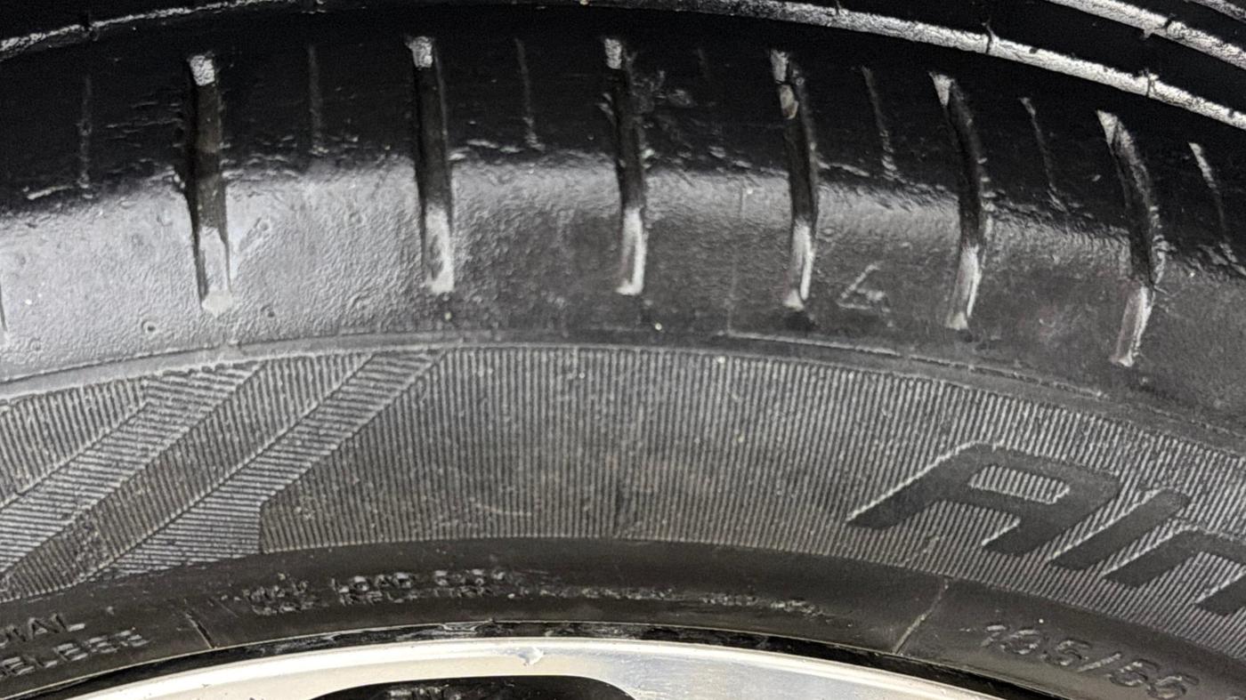 2022 Maruti Baleno ALPHA PETROL 1.2, Petrol, Manual, 82,056 km, Left Rear Tyre Tread
