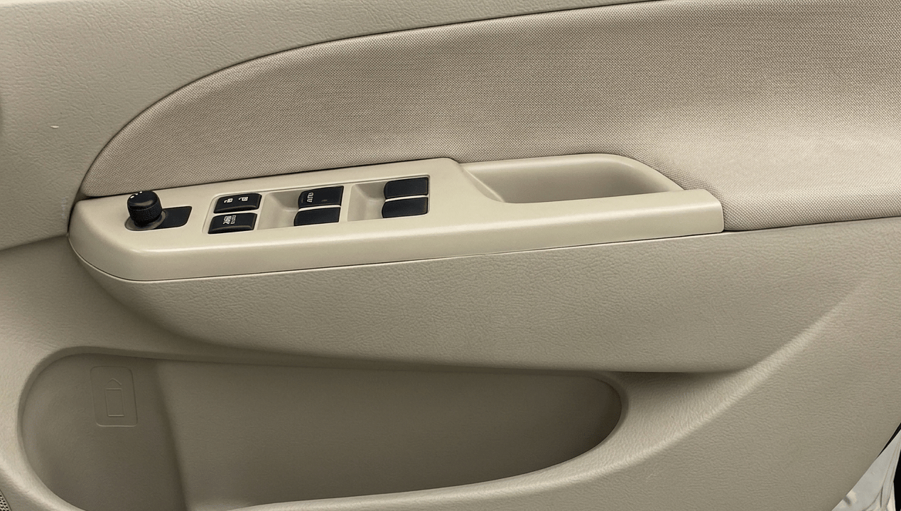 2014 Maruti Swift Dzire VDI, Diesel, Manual, 1,30,761 km, Driver Side Door Panels Control
