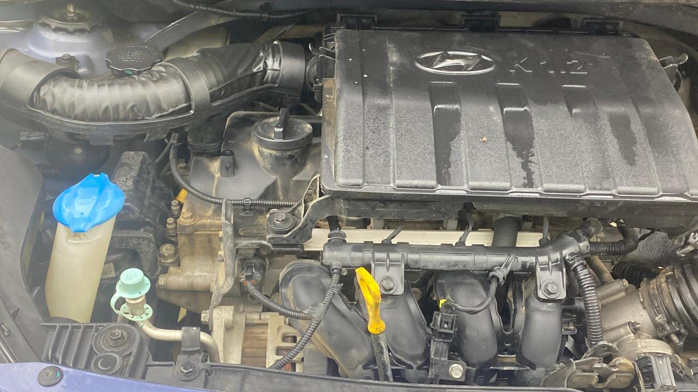 2015 Hyundai Xcent S 1.2, Petrol, Manual, 91,835 km, Engine View - Right