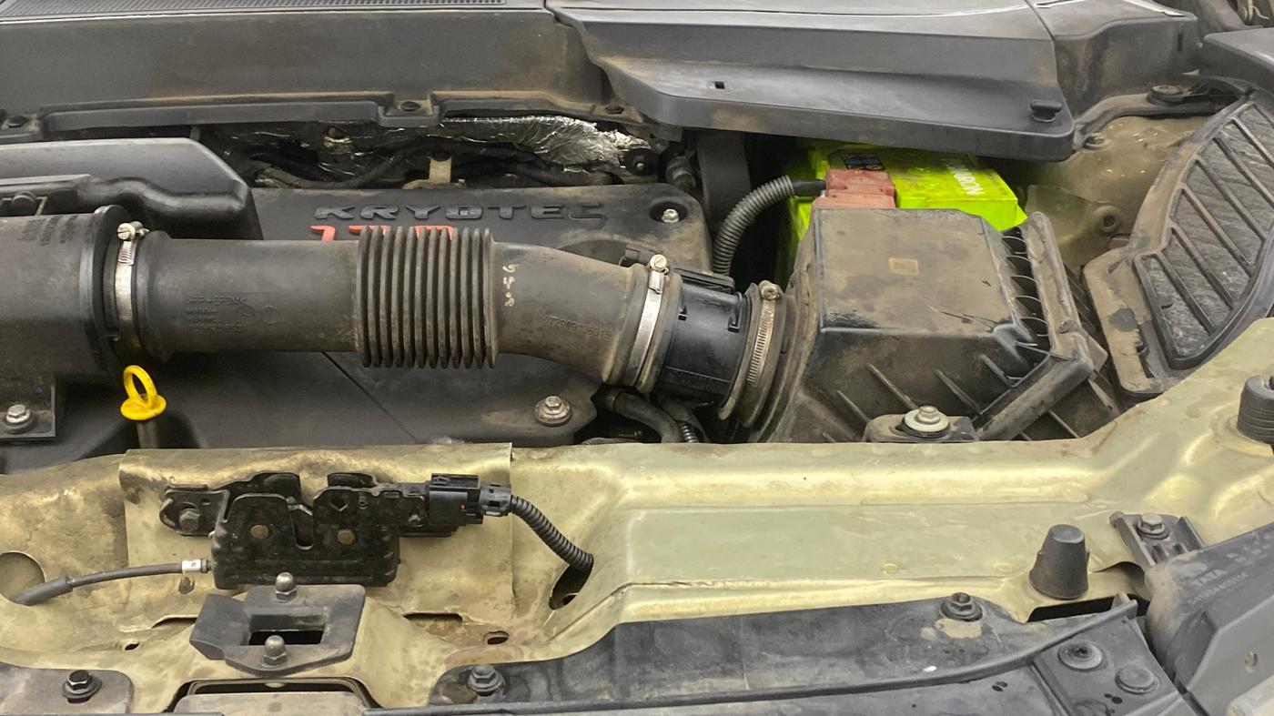 2022 Tata Safari XZA PLUS 6S KAZIRANGA, Diesel, Automatic, 1,15,579 km, Engine View - Left