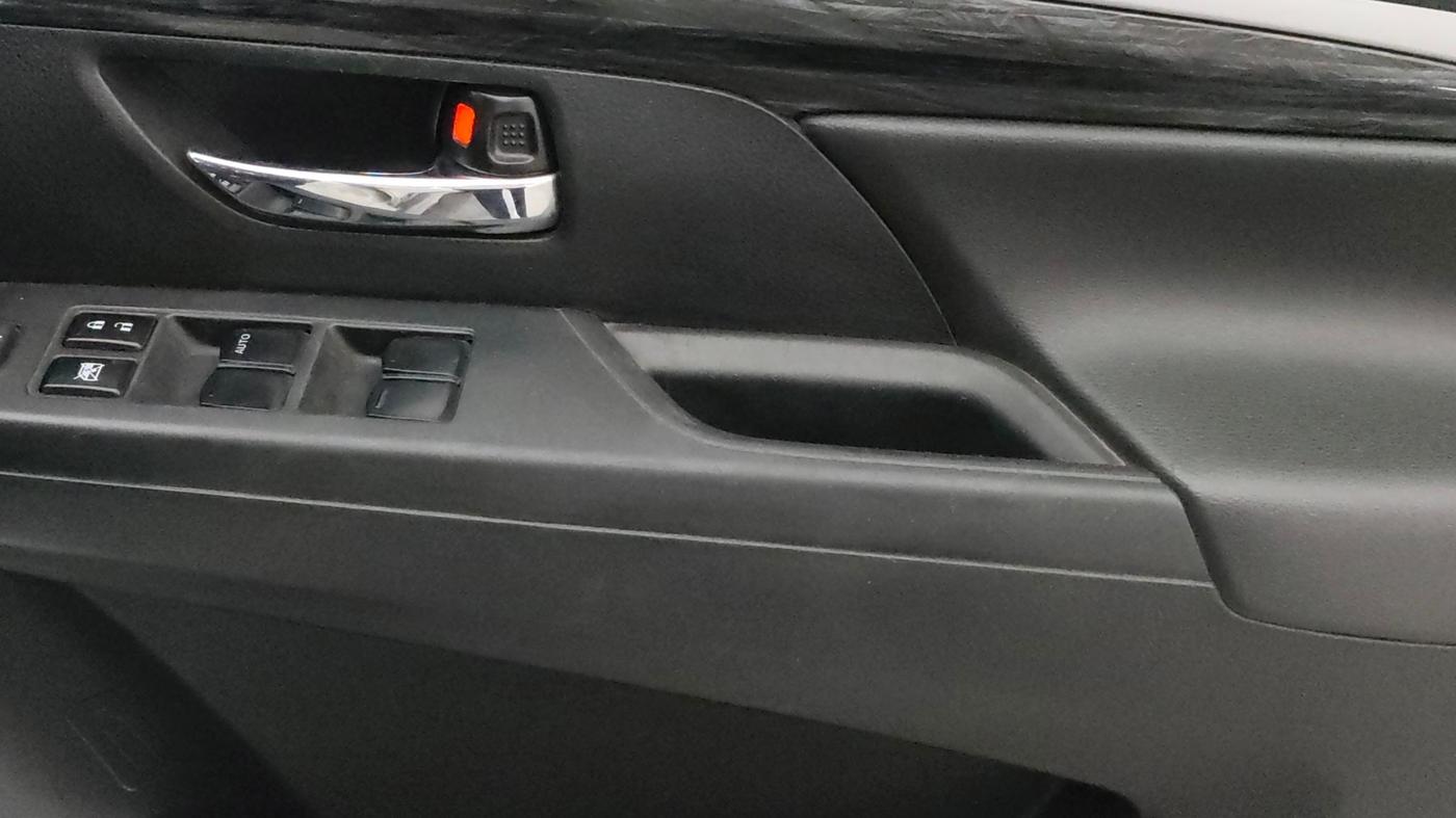 2020 Maruti XL6 ALPHA AT, Petrol, Automatic, 61,642 km, Driver Side Door Panels Control
