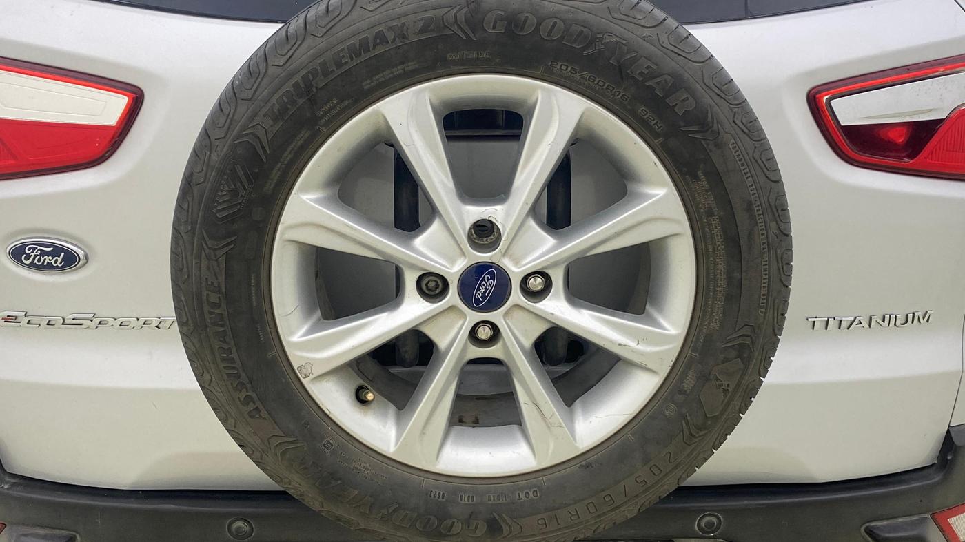 2019 Ford Ecosport TITANIUM 1.5L PETROL, Petrol, Manual, 1,10,355 km, Spare Tyre